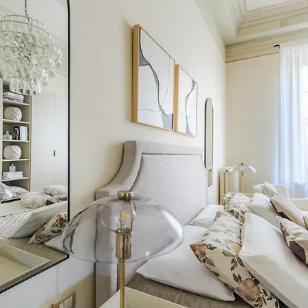 The Crown Apartmán Lucca
